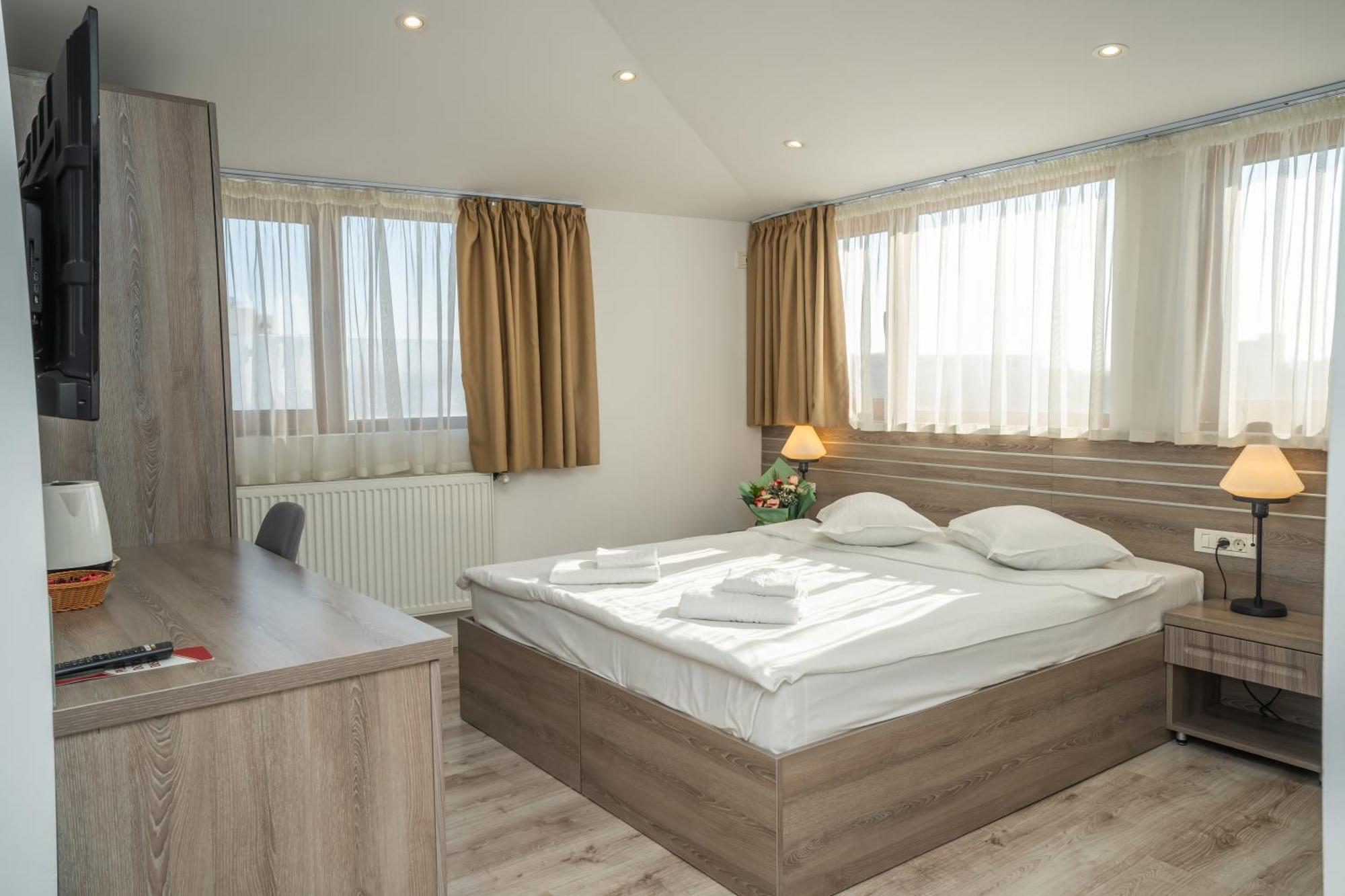 Hotel Liad City Center بوخارست المظهر الخارجي الصورة